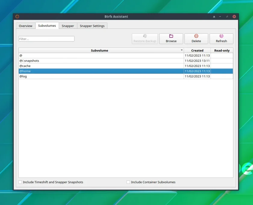 Assistente Btrfs mostrando a lista de subvolumes Assistente Btrfs mostrando a lista de subvolumes