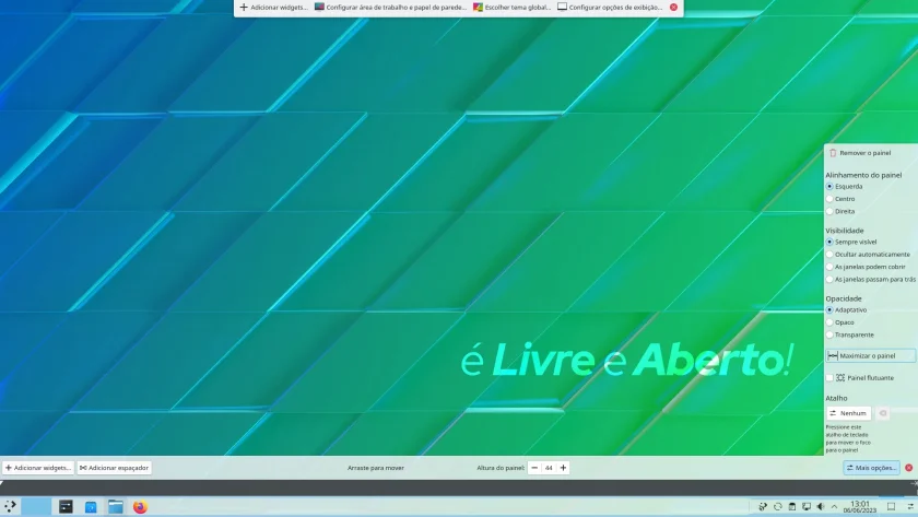 Painel de plasma do KDE no modo de edição Painel de plasma do KDE no modo de edição