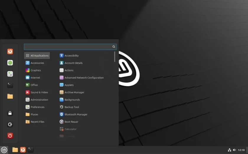 Captura de tela da área de trabalho do Linux Mint 22 com o tema Mint-Y ativo